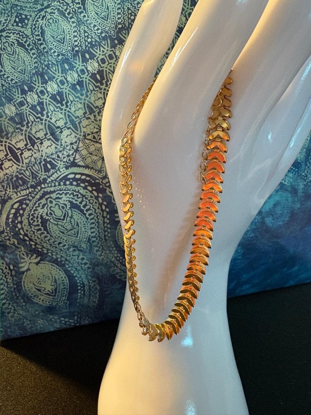 Elegant Gold Half Moon Link Chain Bracelet
